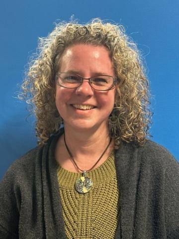 Carrie Bean Headshot