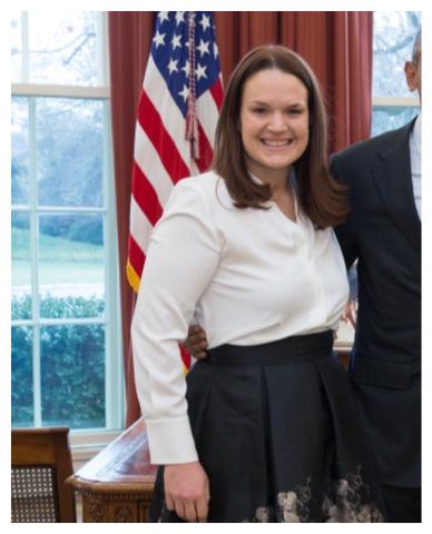 Jill Slabey Headshot