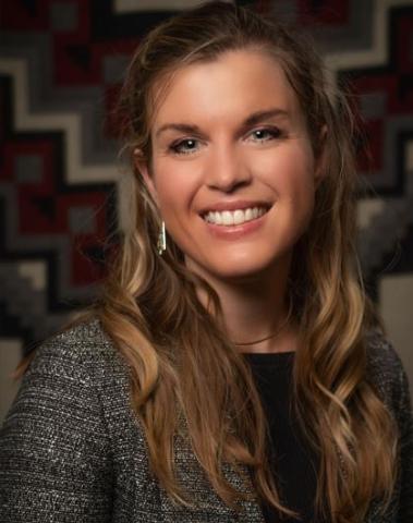 Petra Colindres Headshot